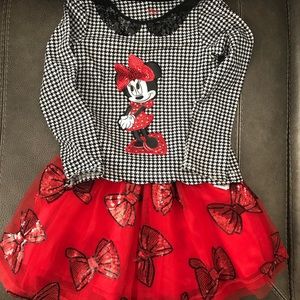 Disney Minnie Mouse Girls Skirt Outfit size 4